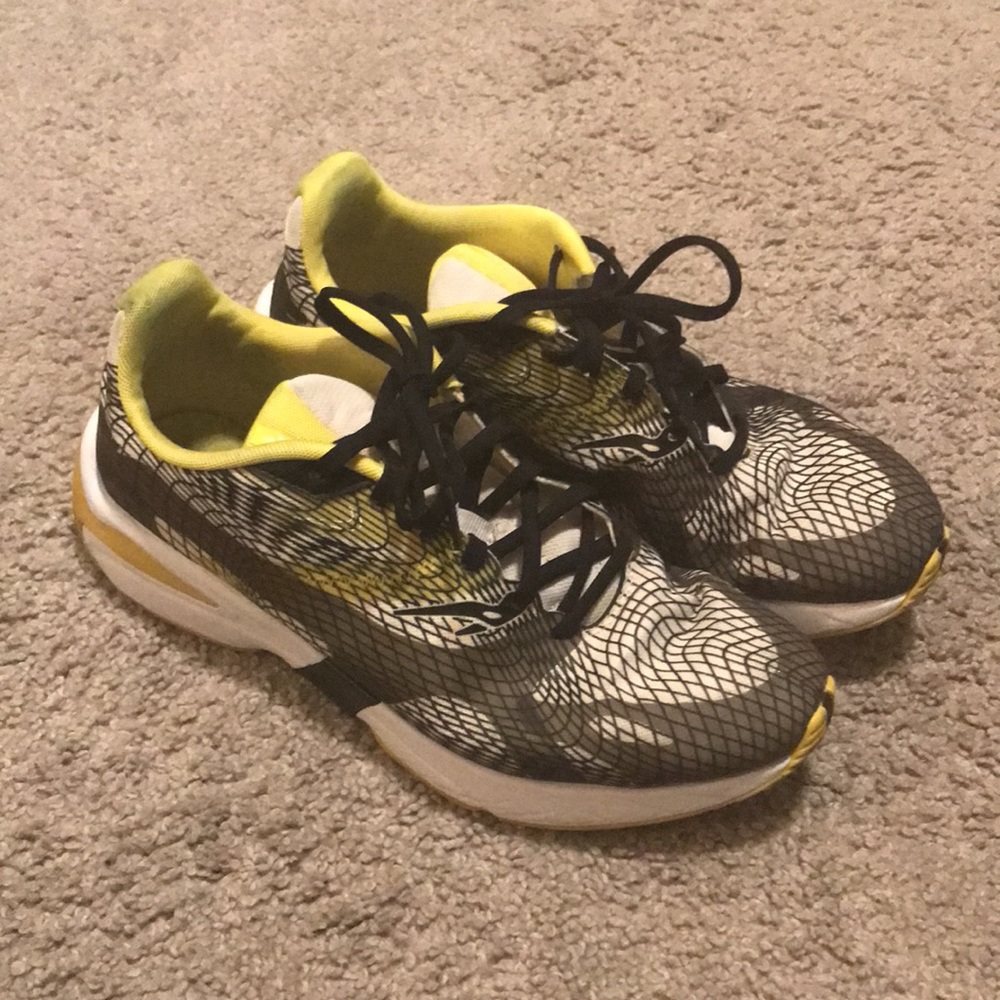 Nike Men's Ghoswift Dynamic Yellow Running Shoes … - image 2